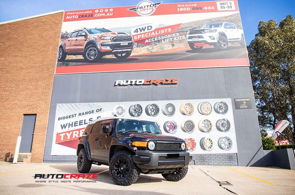 TOYOTA FJ CRUISER VAPOR MATTE BLACK